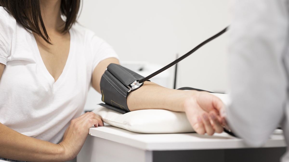 Мерене на кръвно при доктор